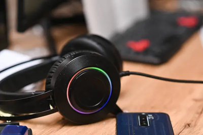 Your Guide to Mobile Headphone Connectivity and Compatibility